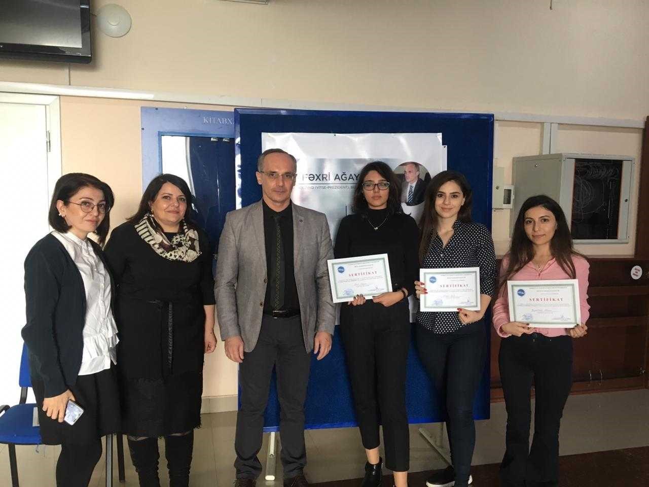  Uğurlu karyera inkişafı mövzusunda təlim keçirildi    - FOTO